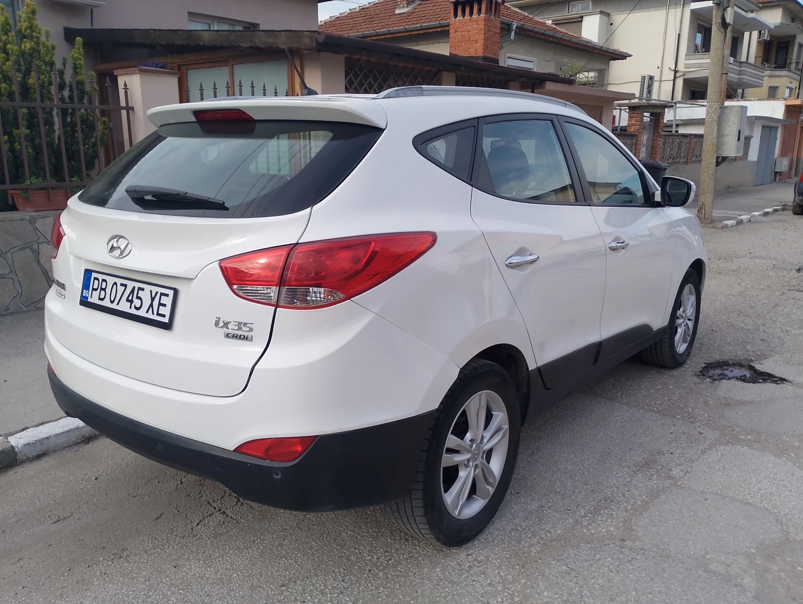 Hyundai IX35 1.7crdi, снимка 5 - Автомобили и джипове - 54495650