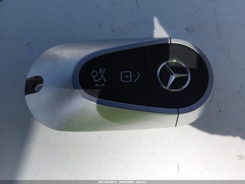 Mercedes-Benz EQE 350* BURMESTER* HUD* 360* КАМЕРА* ПАНОРАМА* , снимка 16 - Автомобили и джипове - 55513223