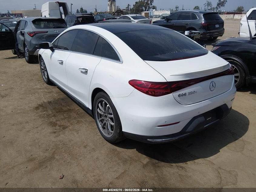 Mercedes-Benz EQE 350* BURMESTER* HUD* 360* КАМЕРА* ПАНОРАМА* , снимка 4 - Автомобили и джипове - 55513223