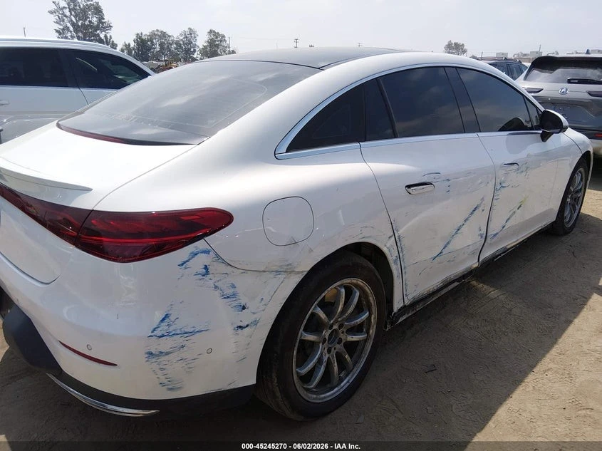 Mercedes-Benz EQE 350* BURMESTER* HUD* 360* КАМЕРА* ПАНОРАМА* , снимка 6 - Автомобили и джипове - 55513223