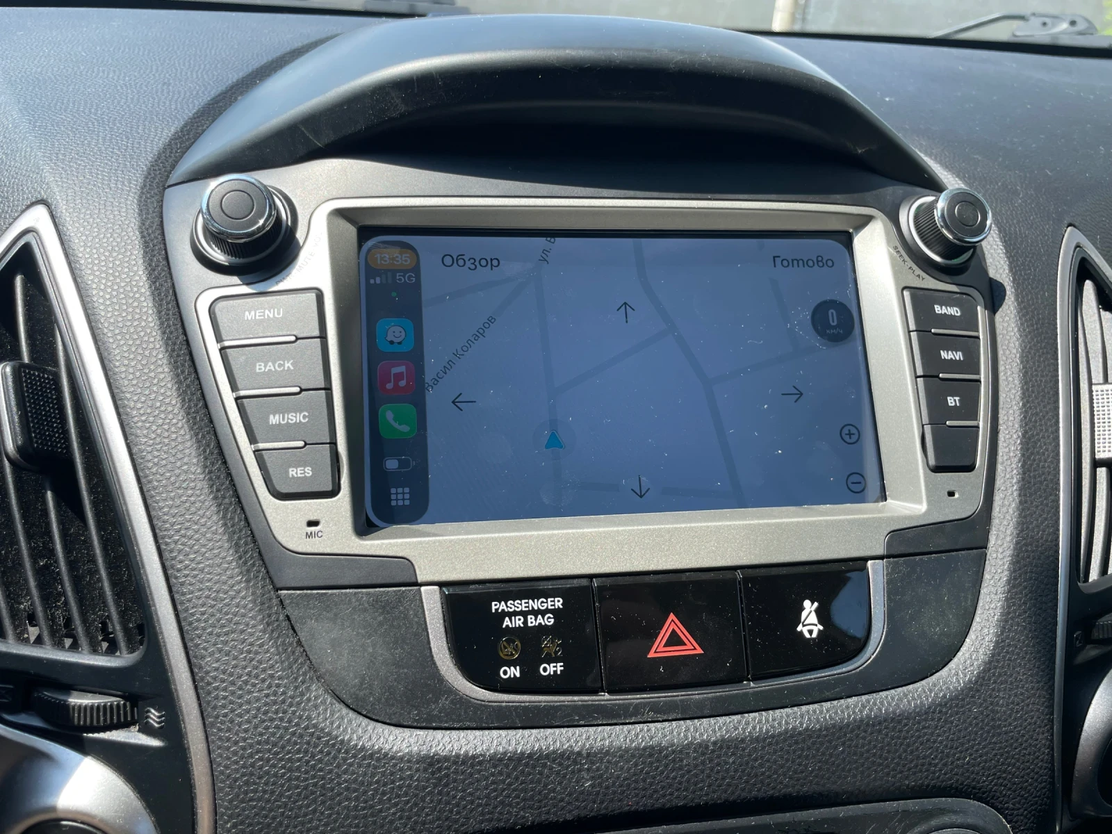 Hyundai IX35 1.7 дизел навигация , снимка 12 - Автомобили и джипове - 55656428