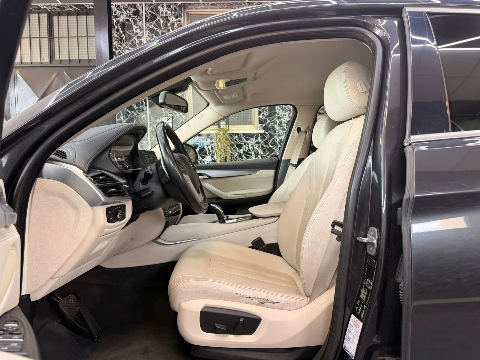 BMW X6 xDrive30d Extravagance, снимка 13 - Автомобили и джипове - 55792449