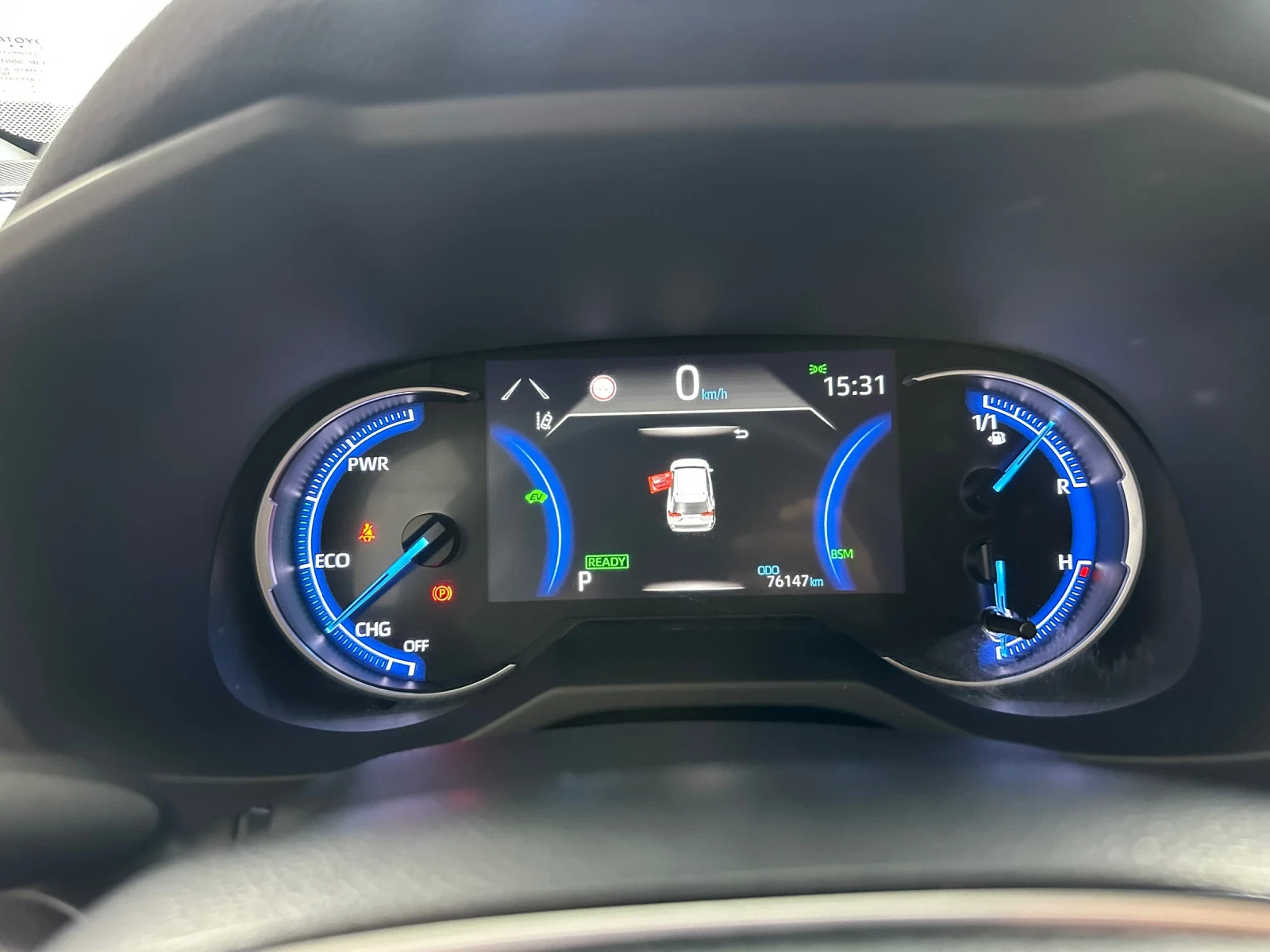 Toyota Rav4 Luxury, снимка 11 - Автомобили и джипове - 55847476