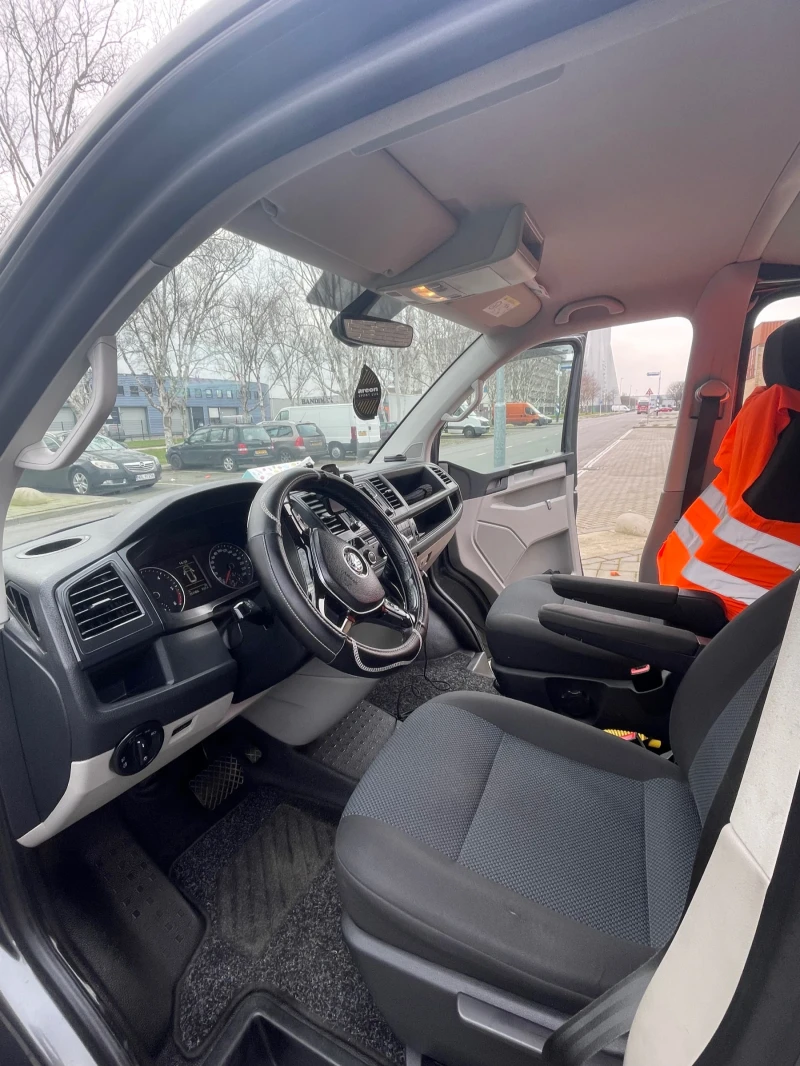 VW Transporter, снимка 6 - Бусове и автобуси - 49144040