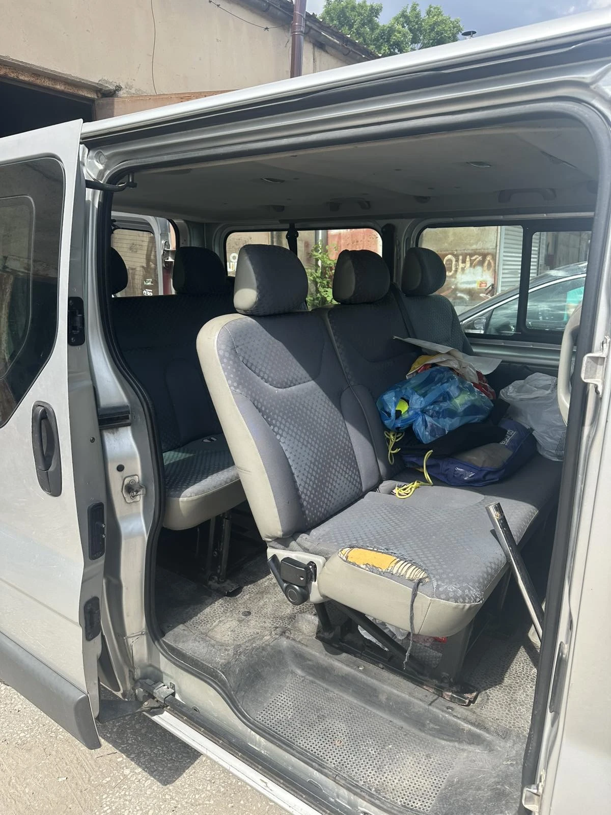 Renault Trafic Maxi, снимка 4 - Бусове и автобуси - 55752026