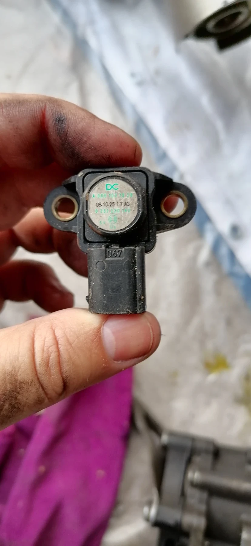 :   E 651  | Mobile.bg   11