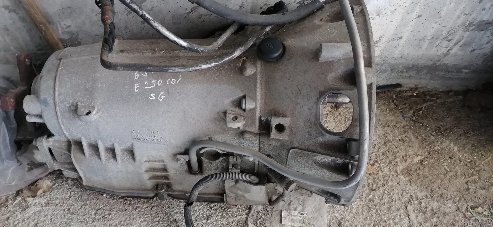 :   E 651  | Mobile.bg   13