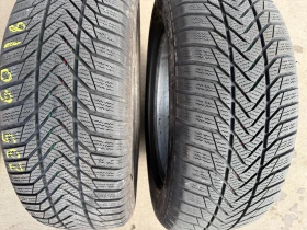 Гуми Зимни 235/60R18, снимка 4 - Гуми и джанти - 48703608