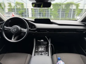 Mazda 3 eSkyactiveG, снимка 9