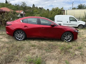 Mazda 3 eSkyactiveG, снимка 2