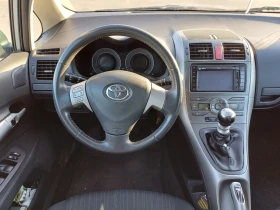 Toyota Auris, снимка 7