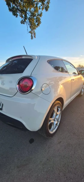 Обява за продажба на Alfa Romeo MiTo Alfa Romeo Miro 1.3 JTDm  нов внос ~5 100 лв. - изображение 8 | Auto.bg Обява за продажба на Alfa Romeo MiTo Alfa Romeo Miro 1.3 JTDm  нов внос ~5 100 лв. - изображение 8