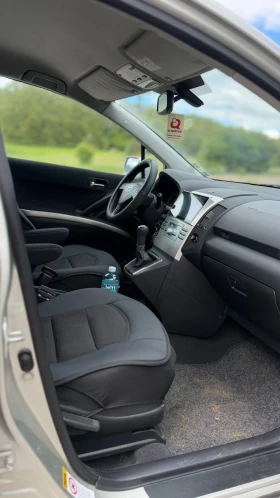 Toyota Corolla verso 1.8 VVT-i ����� ��������� | Mobile.bg � ����� ������ 13