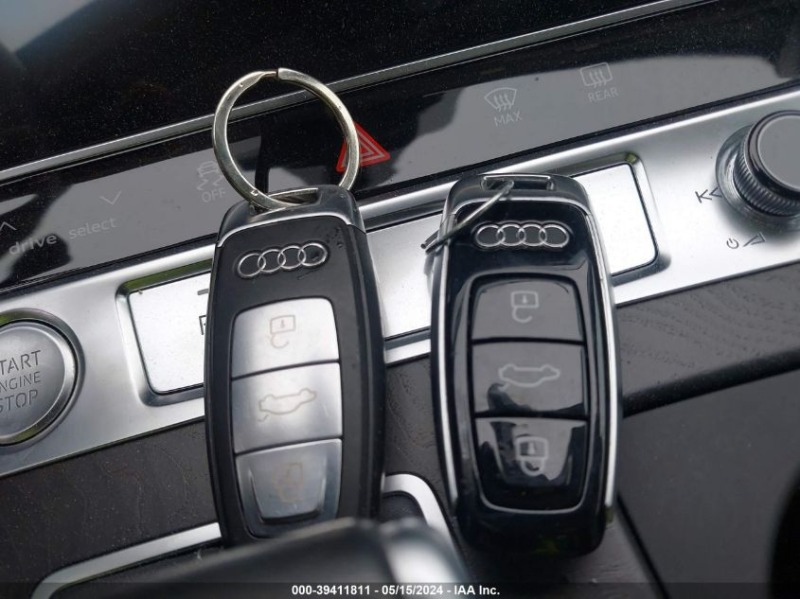 Audi A6 PREMIUM, снимка 13 - Автомобили и джипове - 46348673