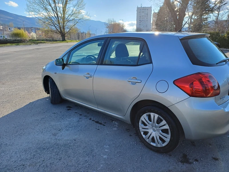 Toyota Auris, снимка 5 - Автомобили и джипове - 47149873