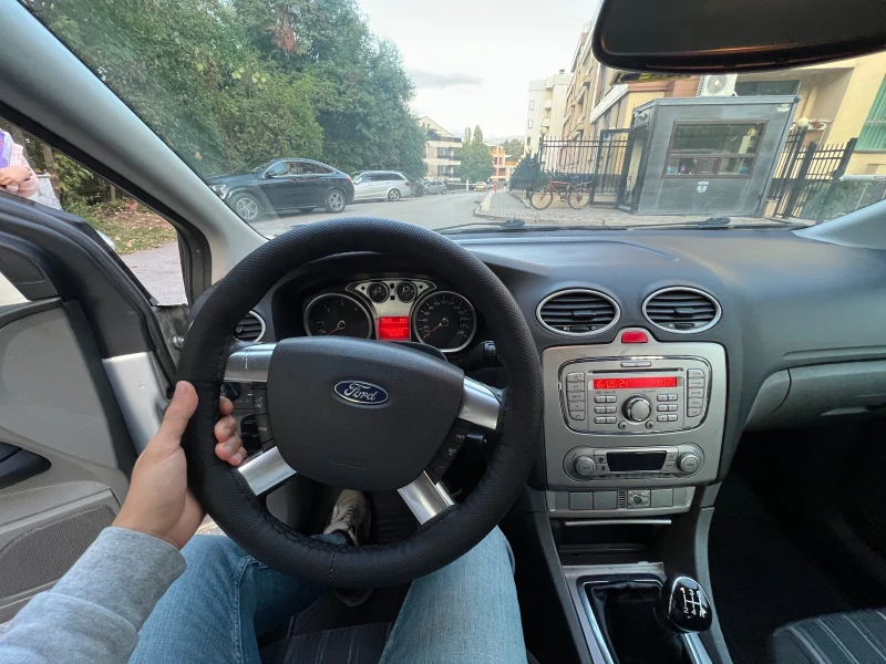 Ford Focus, снимка 6 - Автомобили и джипове - 47301240