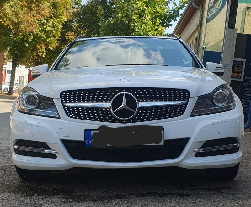 Mercedes-Benz C 200, снимка 10 - Автомобили и джипове - 47334207