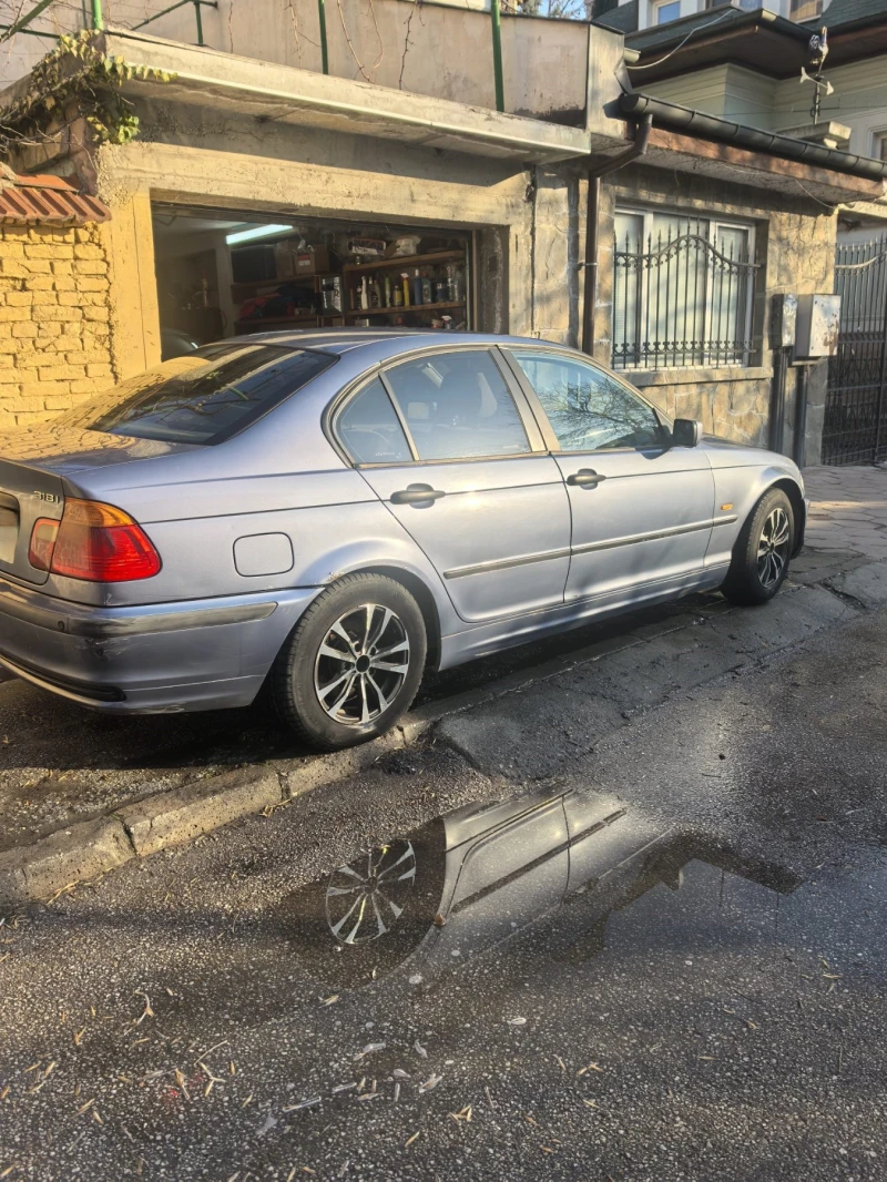 BMW 318, снимка 6 - Автомобили и джипове - 49562000