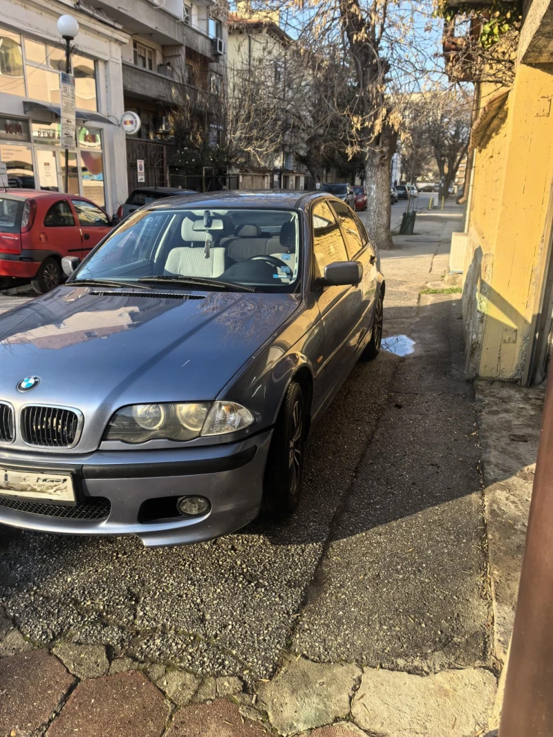 BMW 318, снимка 10 - Автомобили и джипове - 49059093