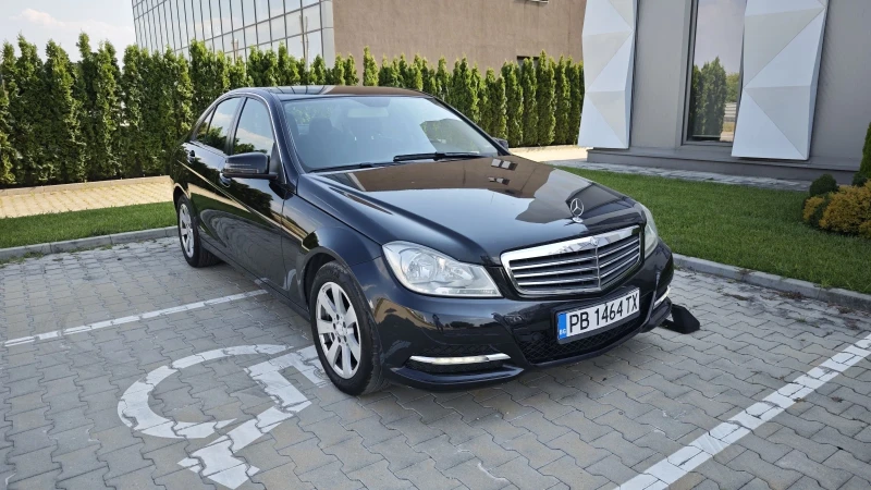 Mercedes-Benz C 220 C220cdi седан, снимка 3 - Автомобили и джипове - 50965117