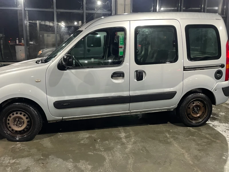 Renault Kangoo 1.5 dci в добро състояние, снимка 4 - Автомобили и джипове - 52381024