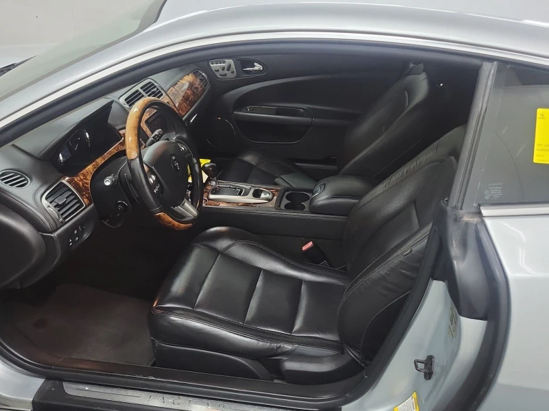 Jaguar Xk8 CARFAX АВТО КРЕДИТ , снимка 7 - Автомобили и джипове - 52840120