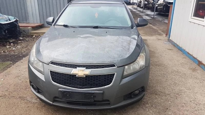 Chevrolet Cruze 1.6 16V и 2.0 D, снимка 1 - Автомобили и джипове - 42072275