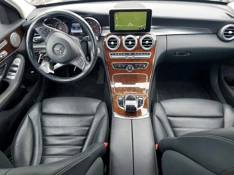 Mercedes-Benz C 300 4MATIC | Цена до България, снимка 8 - Автомобили и джипове - 54178489