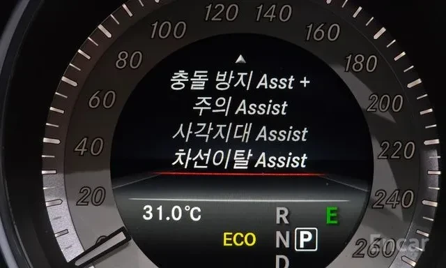Mercedes-Benz CLS 350 D 4MATIC ОБДУХВАНЕ ПАНОРАМА  KEYLESS FACELIFT , снимка 12 - Автомобили и джипове - 55889236