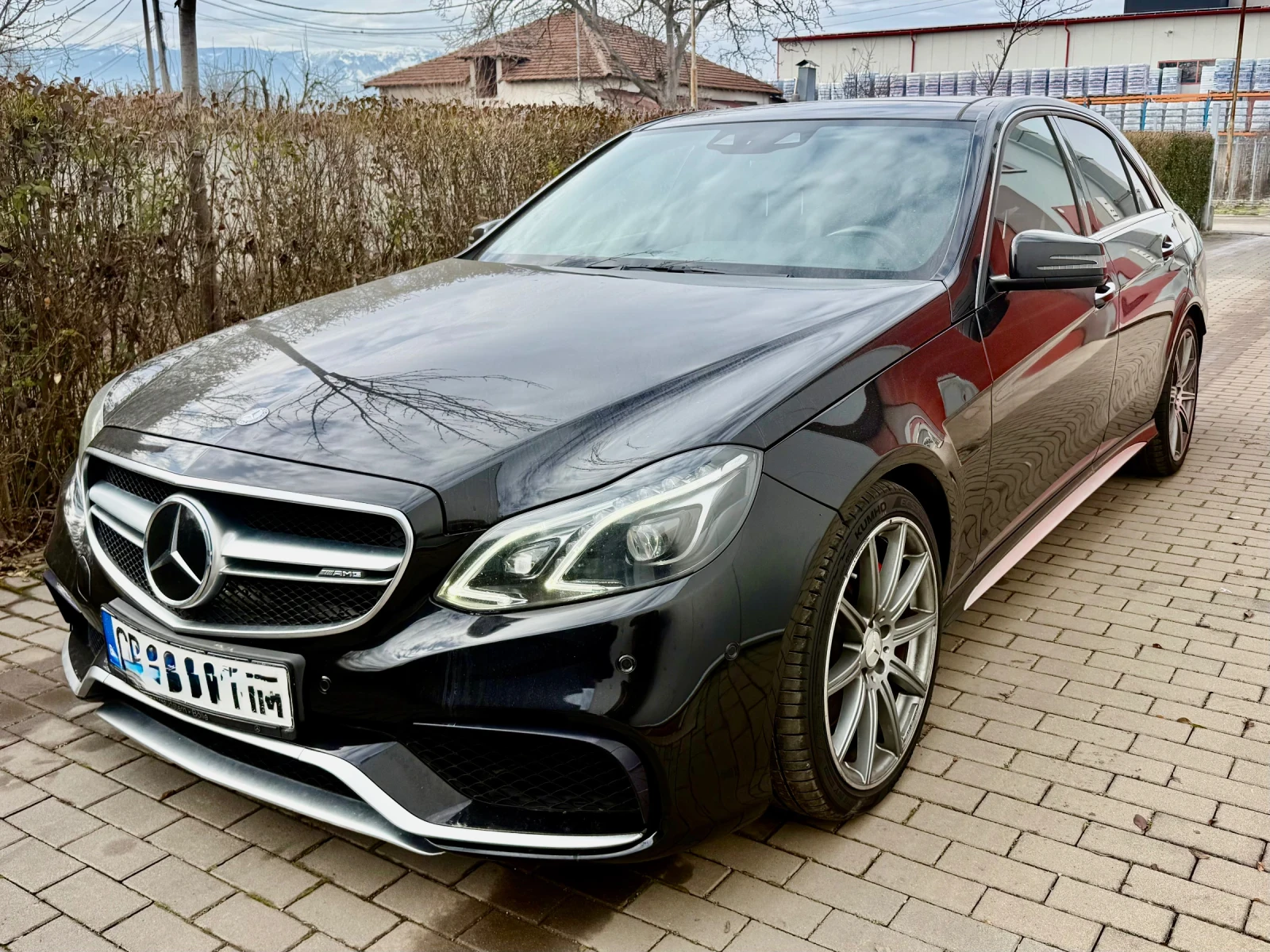 Mercedes-Benz E 63 AMG S 4MATIC, снимка 1