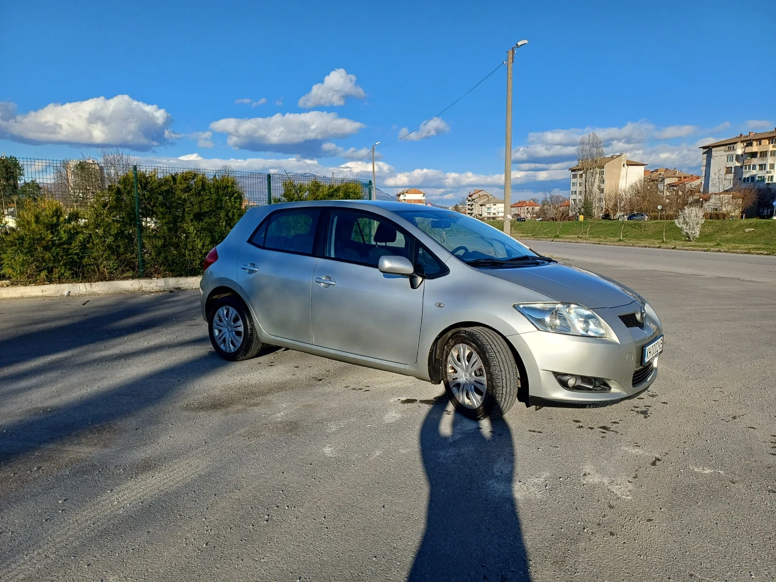 Toyota Auris  - изображение 2