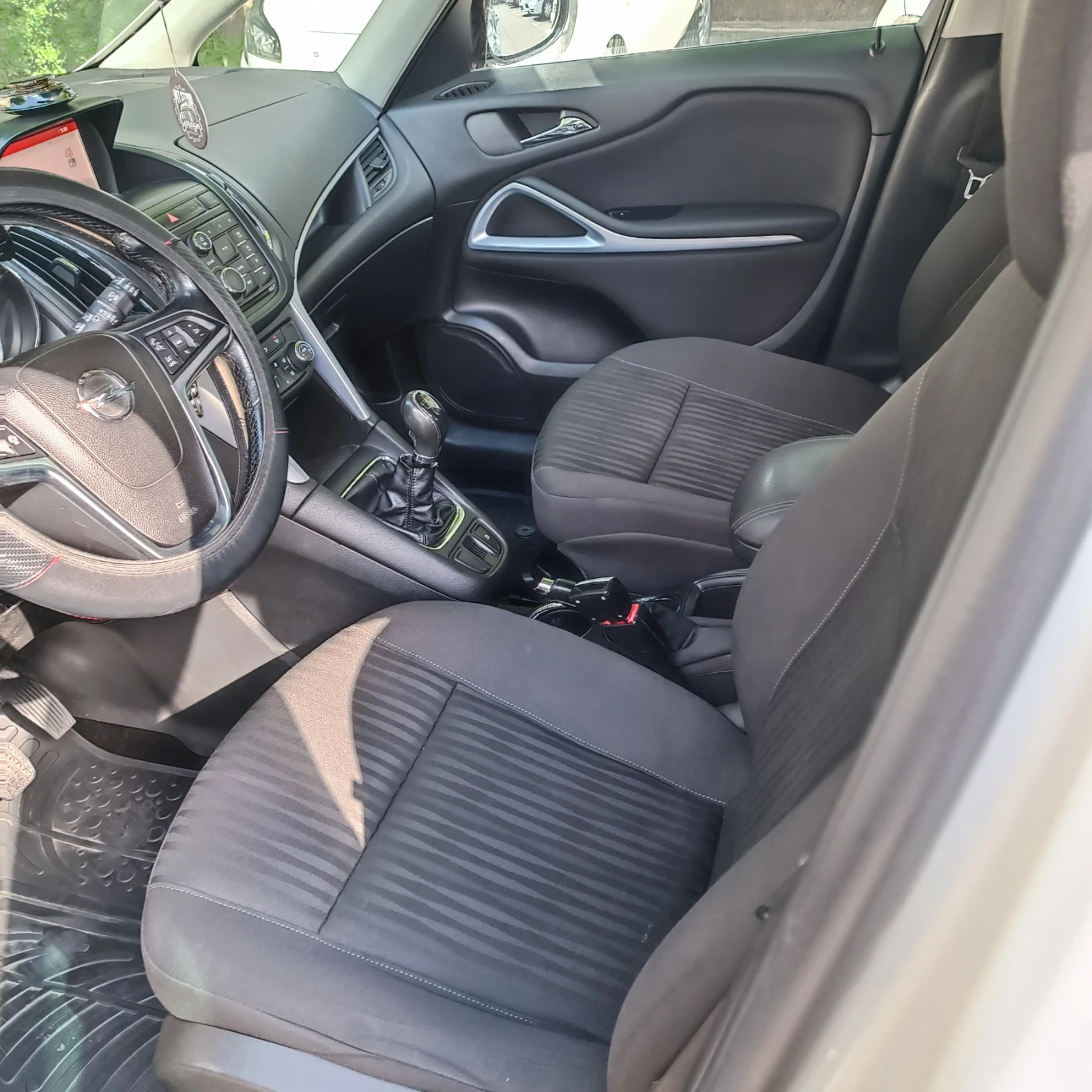 Opel Zafira  - изображение 5