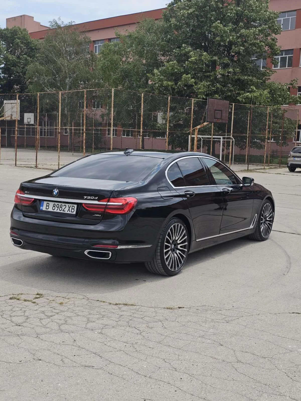 BMW 730  - изображение 3