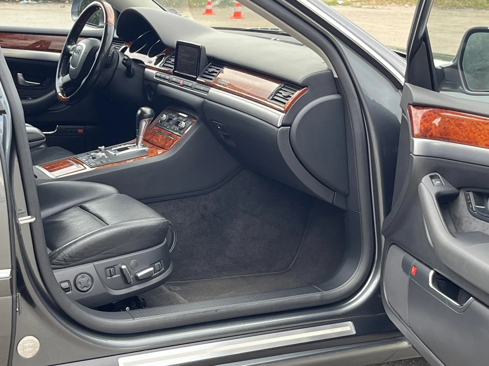 Audi A8  - изображение 7