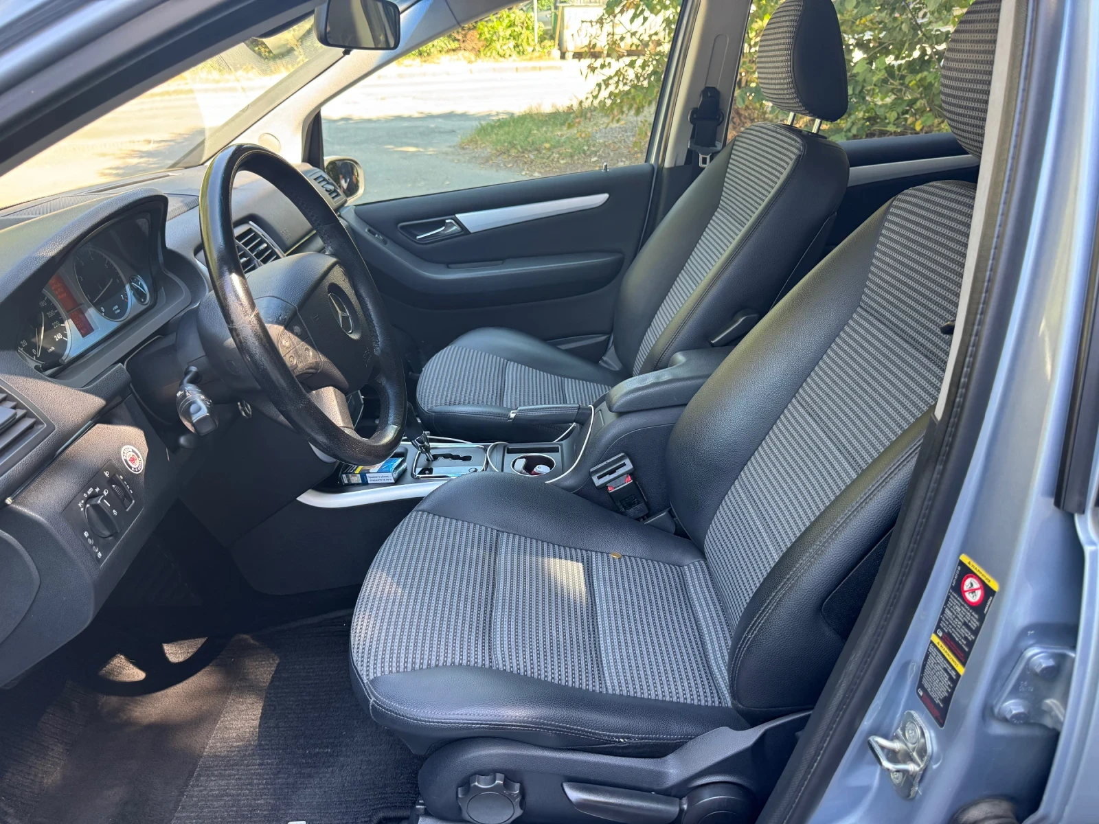 Mercedes-Benz B 200 2.0i Turbo 193kc* КОЖА* ПОДГРЕВ* 170600км* КЛИМА*  - изображение 5