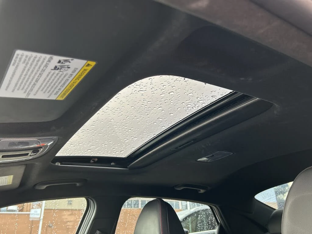 Hyundai Elantra *  *    *   *  | Mobile.bg   16