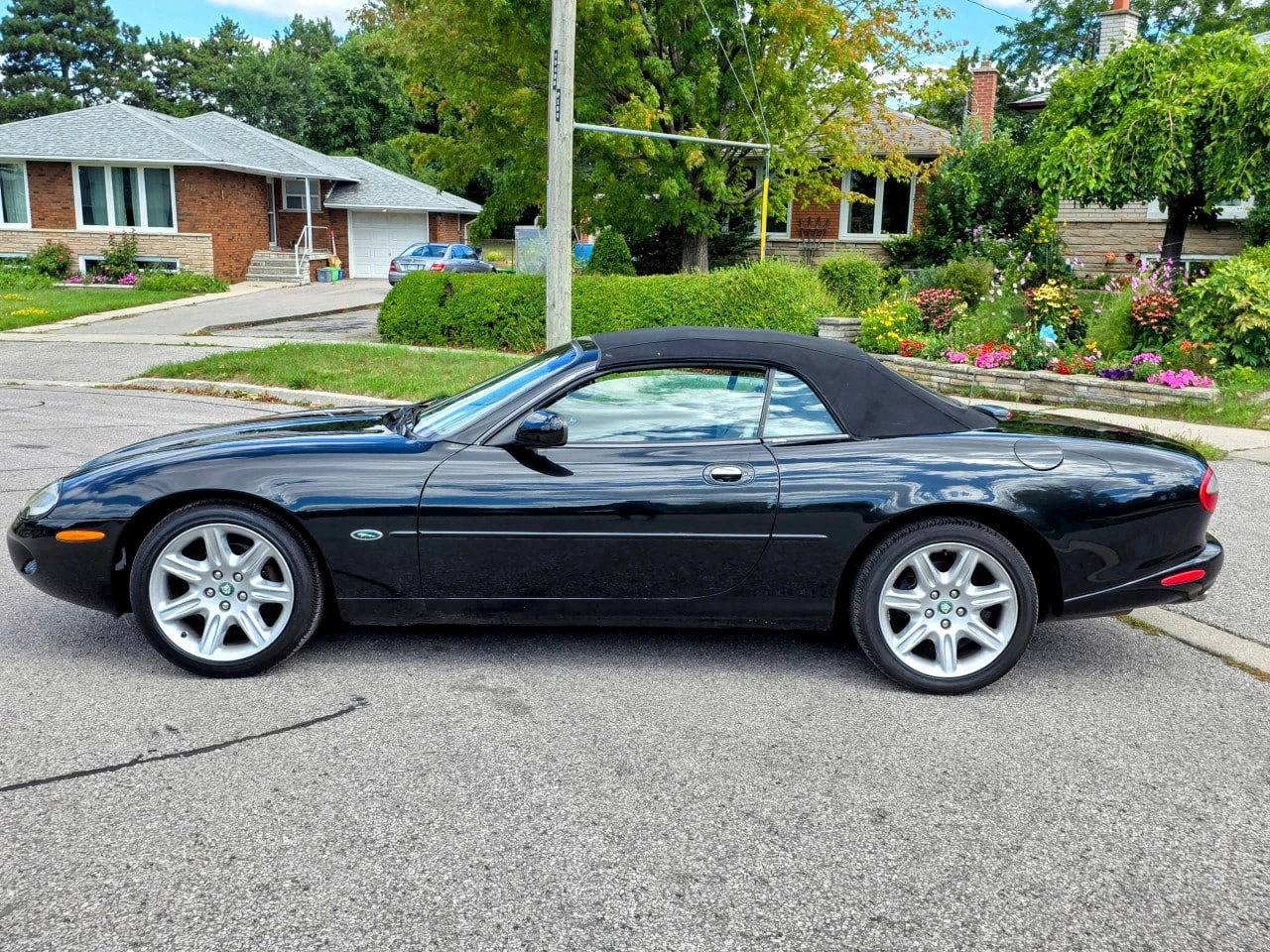 Jaguar Xk8 * АВТО КРЕДИТ* ЦЕНА ДО БГ * СЕРВИЗНА ИСТОРИЯ *  - изображение 5