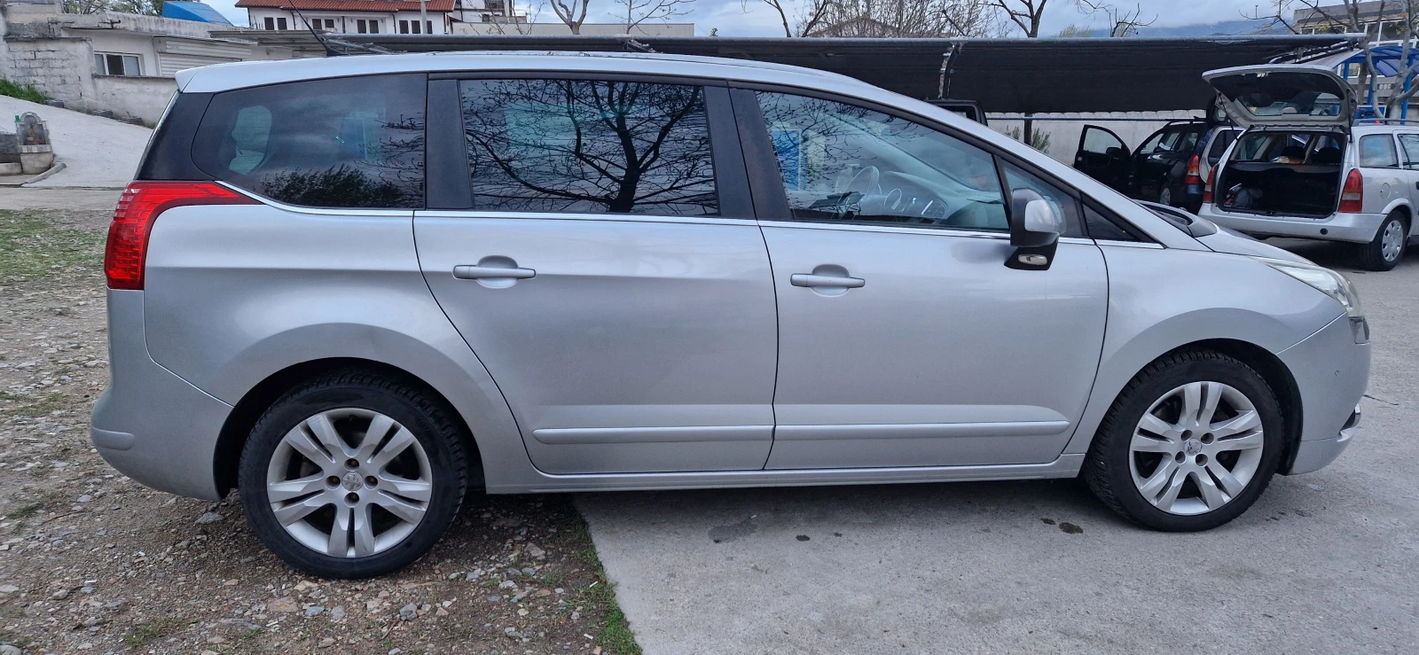 Peugeot 5008  - изображение 6