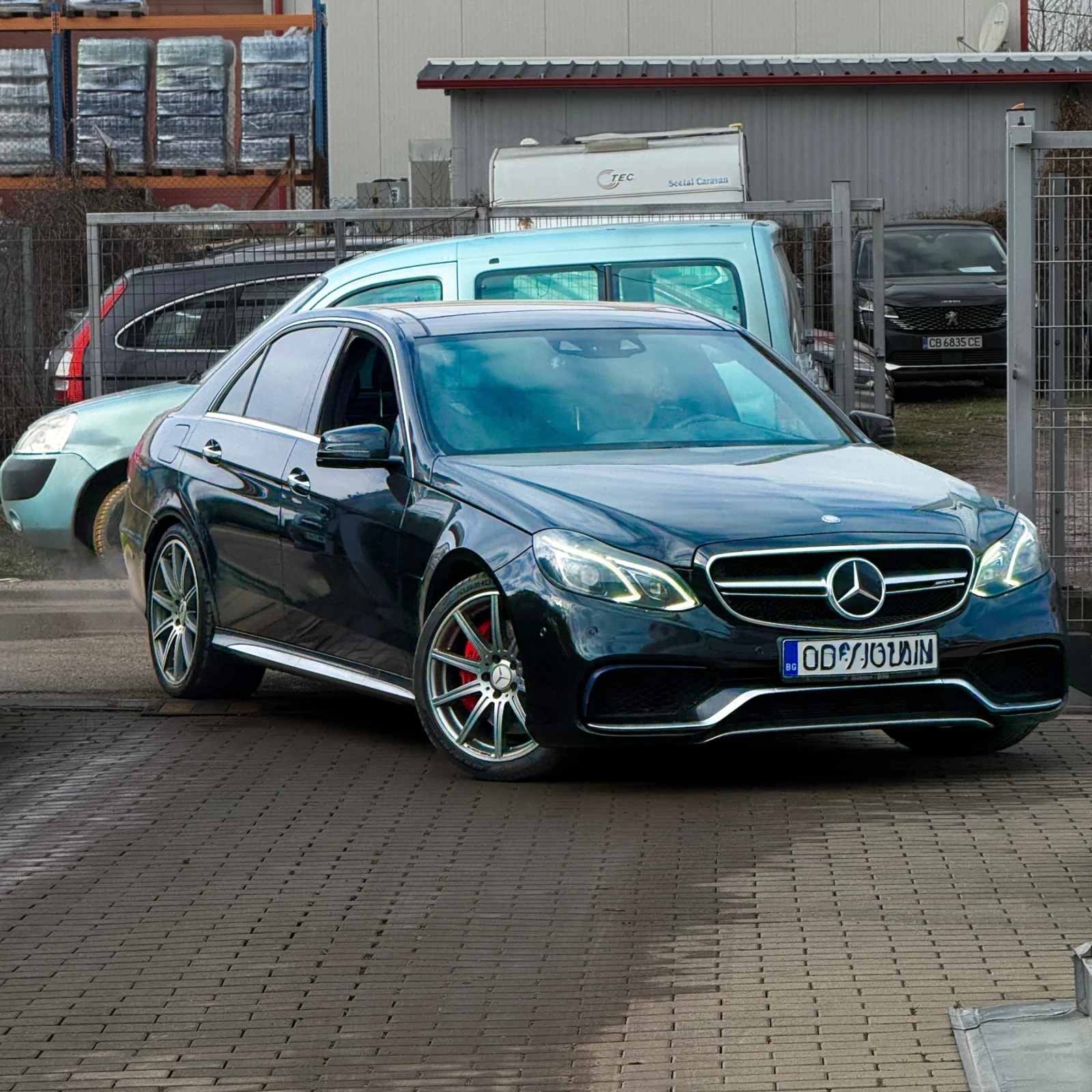Mercedes-Benz E 63 AMG S 4MATIC ���� �������� | Mobile.bg � ����������� 1