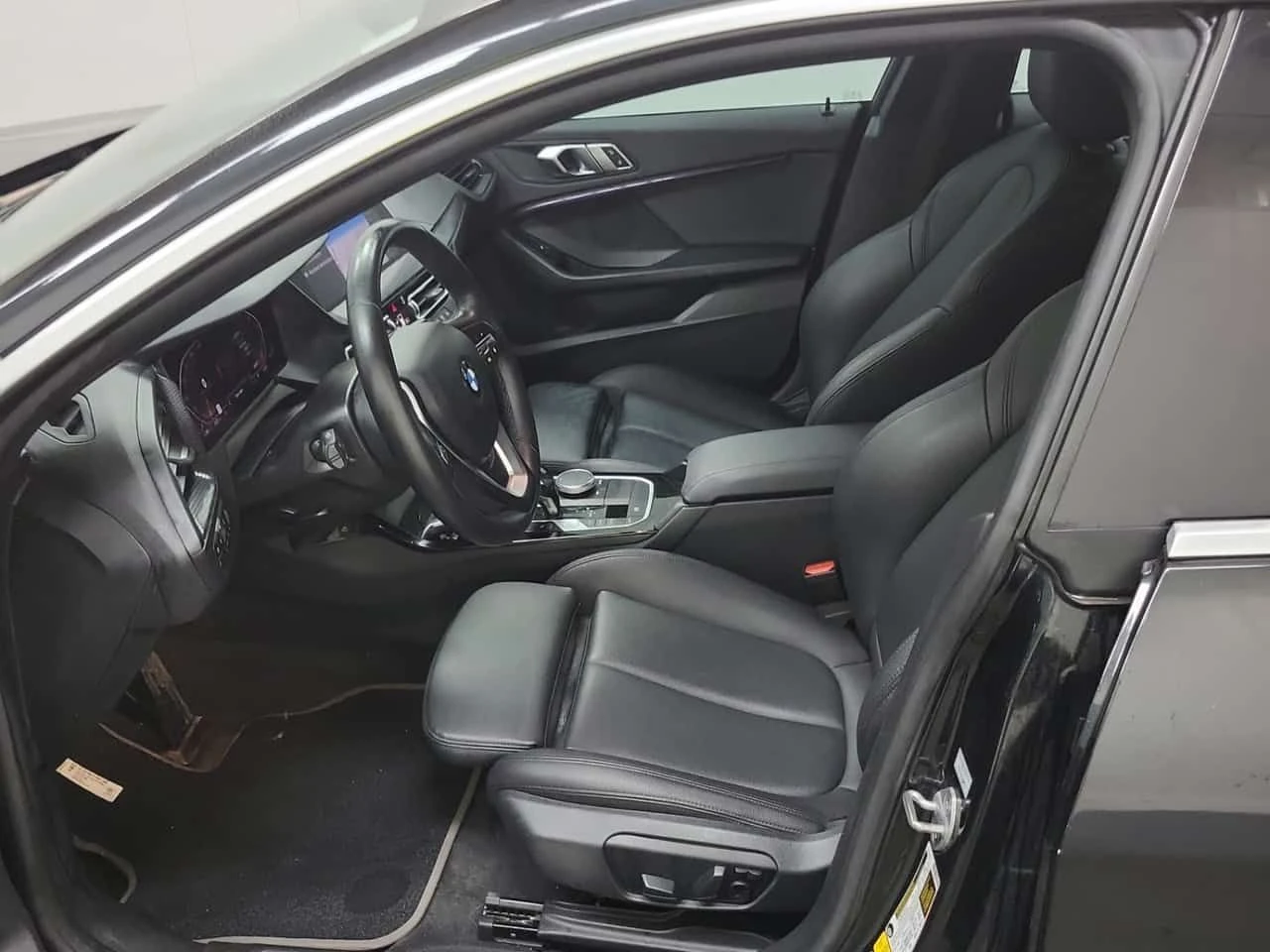 BMW 228 I XDRIVE * АМБИЕНТНО ОСВЕТЛЕНИЕ* ПАНОРАМА* CARFAX - изображение 8