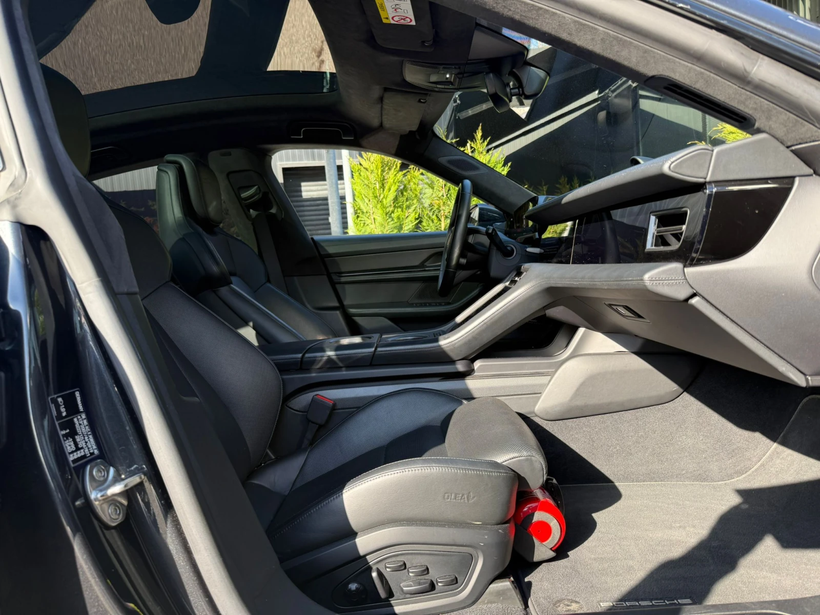 Porsche Taycan TURBO S/CARBON, снимка 14 - Автомобили и джипове - 53814542