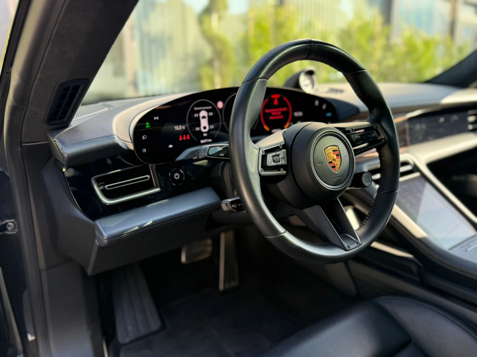 Porsche Taycan TURBO S/CARBON, снимка 8 - Автомобили и джипове - 53814542