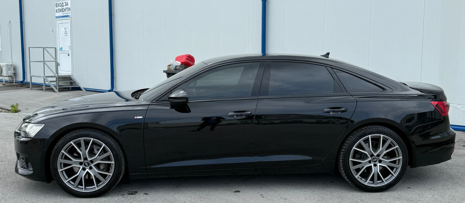 Audi A6 * 3xS-line* FULL BLACK* 360CAM* Distronic* TOP* , снимка 5 - Автомобили и джипове - 54556721