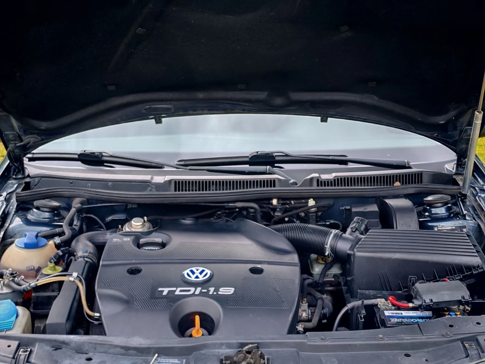 VW Bora 1.9TDI(90)* FACELIFT* НОВ ВНОС* , снимка 16 - Автомобили и джипове - 54583349