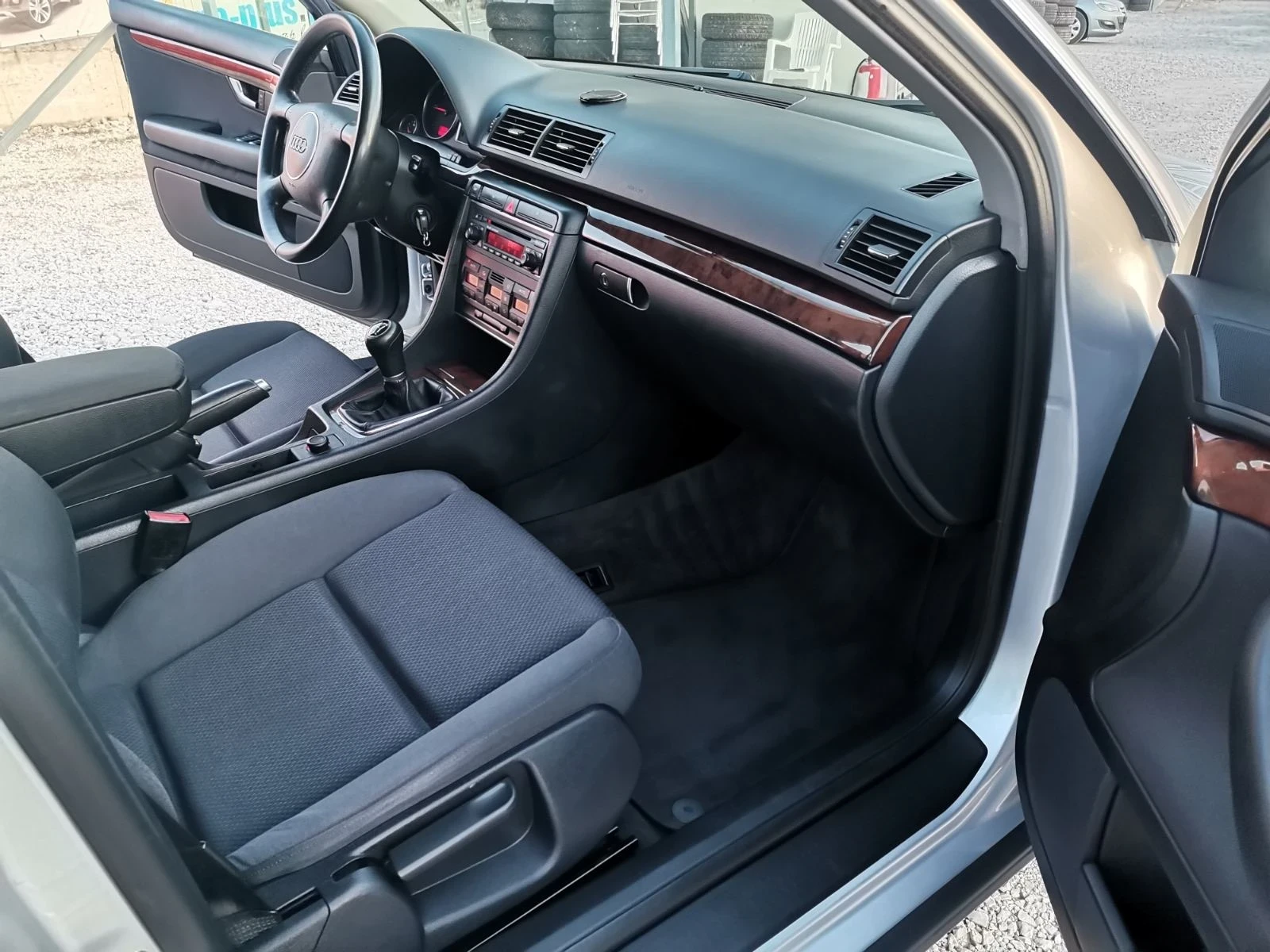 Audi A4 1.9 TDI 131K.C, снимка 12 - Автомобили и джипове - 54595841