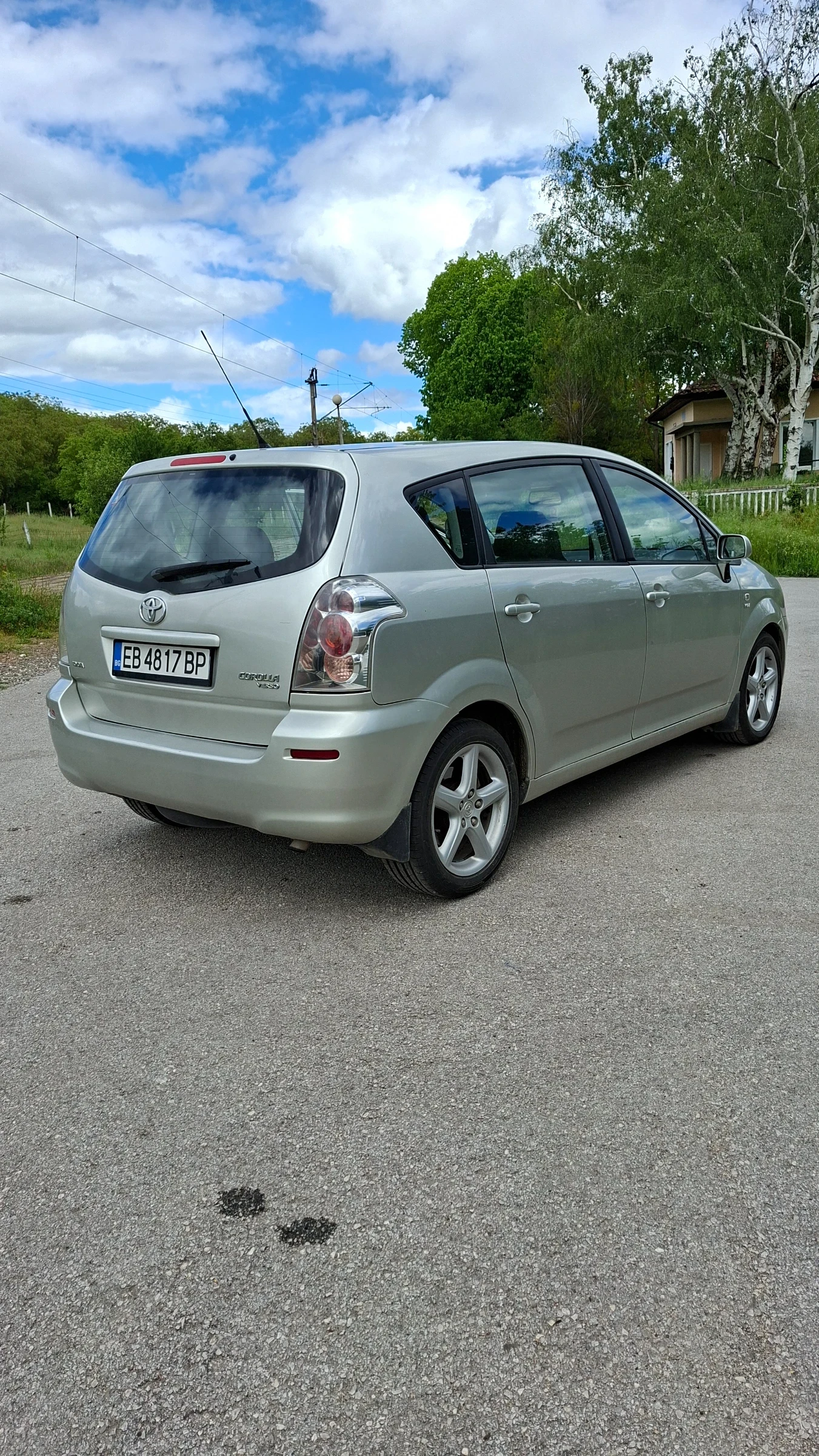 Toyota Corolla verso 1.8 VVT-i Газов инжекцион, снимка 9 - Автомобили и джипове - 54685517