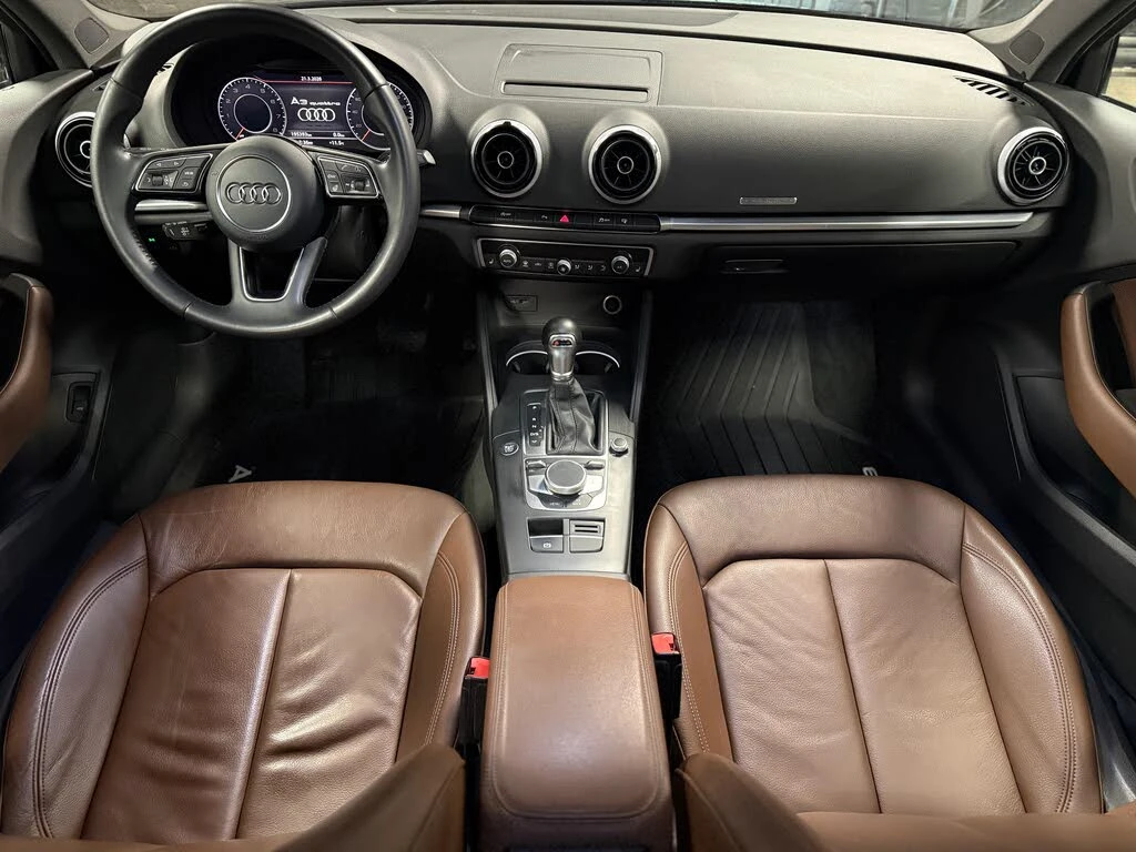 Audi A3 quattro* Technik* АвтоКредит * (ЦЕНА ДО БГ), снимка 4 - Автомобили и джипове - 54691428