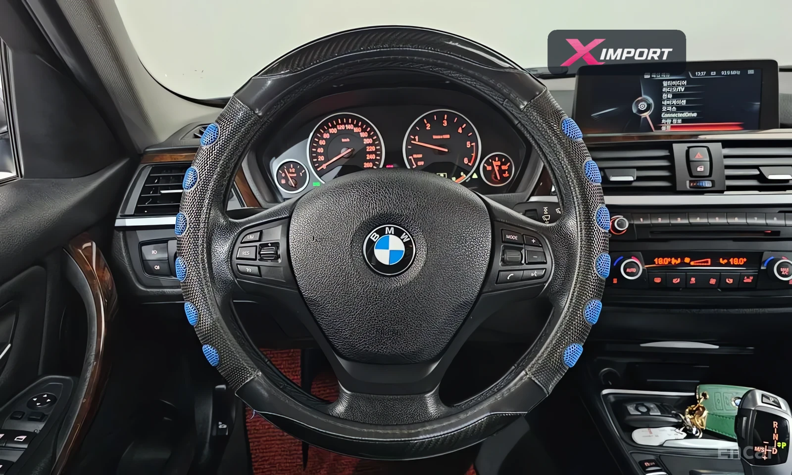 BMW 320 320d xDrive, снимка 13 - Автомобили и джипове - 54704080