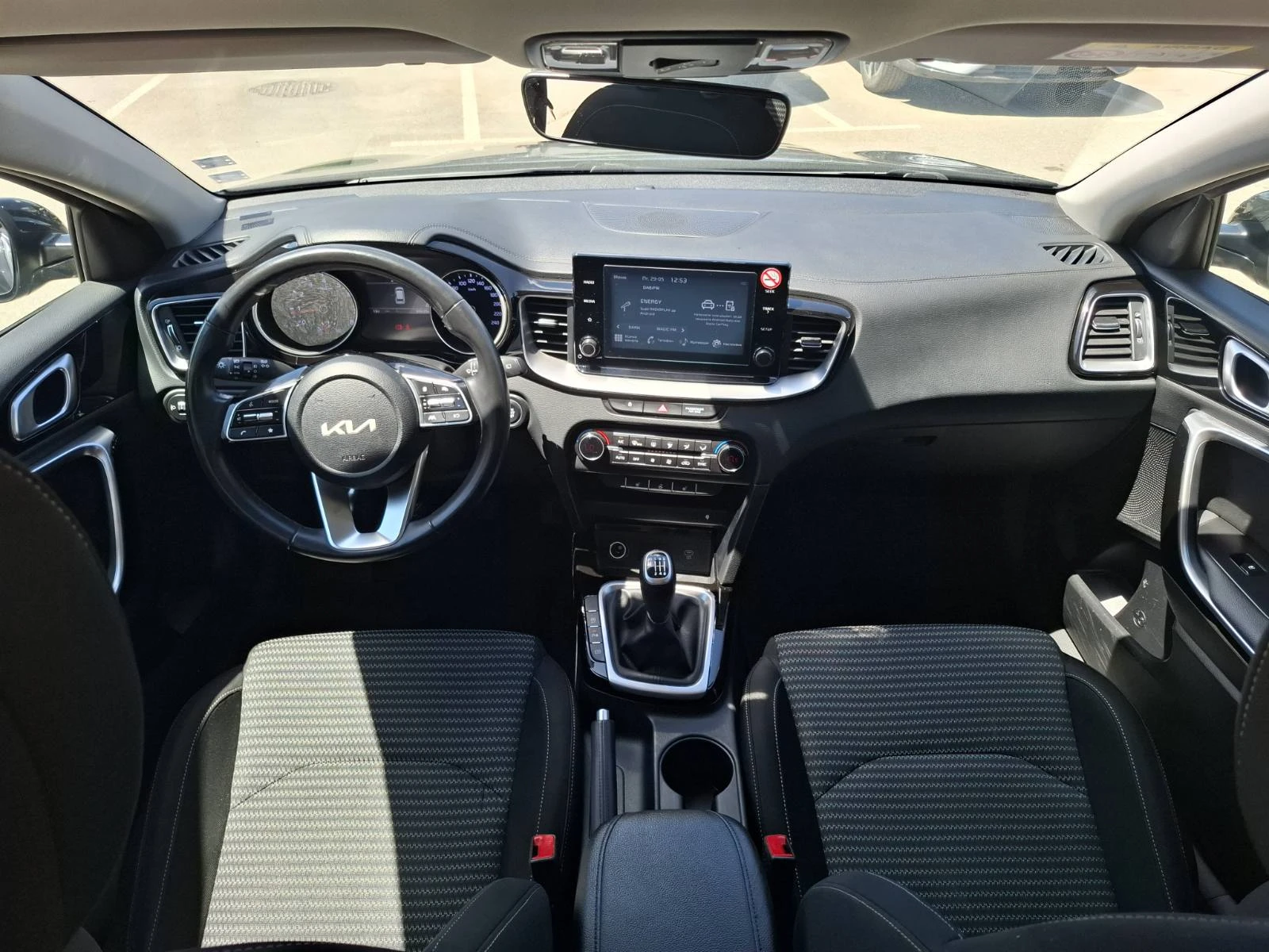 Kia Ceed 1.5 T-gdi EX SW Гаранция, снимка 8 - Автомобили и джипове - 54712615
