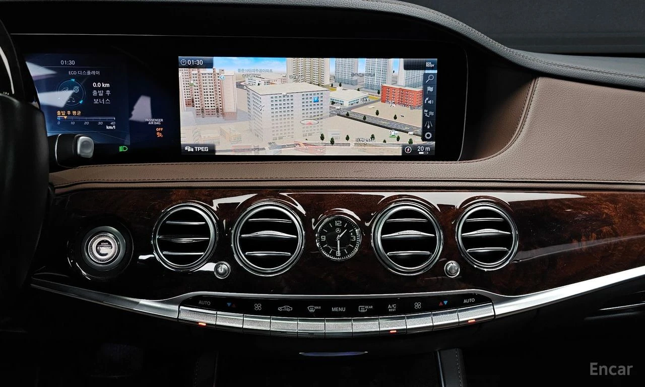 Mercedes-Benz S 560 4MATIC* BURMESTER* 3TV* ОБДУХВАНЕ* ХЕДЪП* МАСАЖ* , снимка 12 - Автомобили и джипове - 54732265